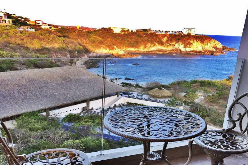 Isla Natura Beach Huatulco タンゴルンダ エクステリア 写真