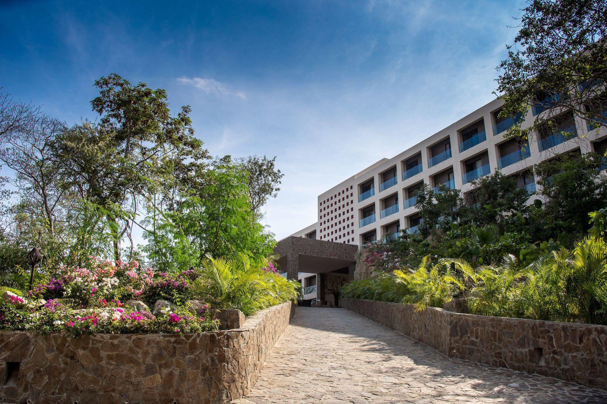 Isla Natura Beach Huatulco タンゴルンダ エクステリア 写真