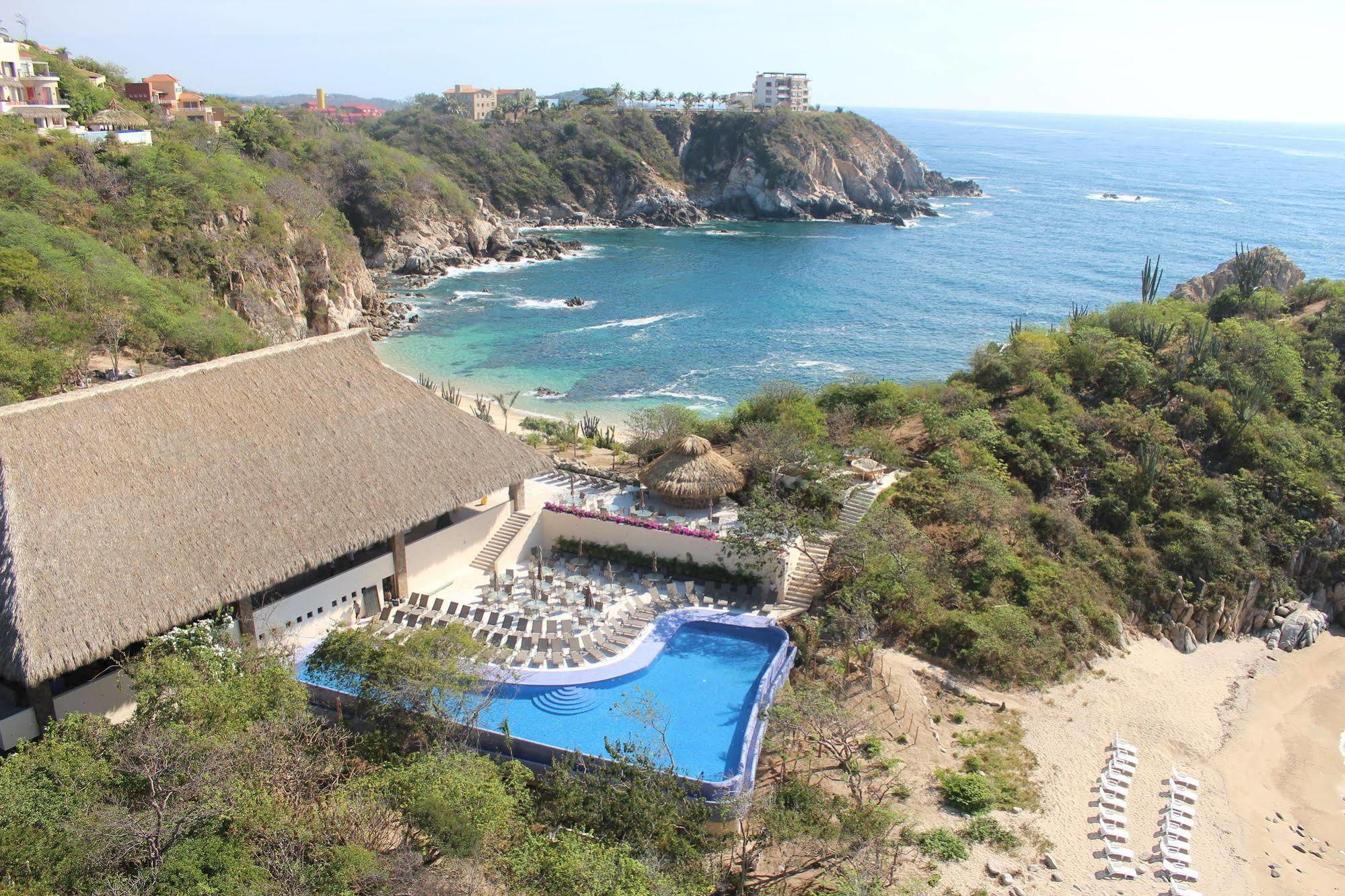 Isla Natura Beach Huatulco タンゴルンダ エクステリア 写真
